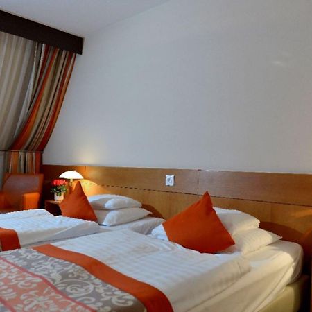 Hotel Σόπρον Εξωτερικό φωτογραφία